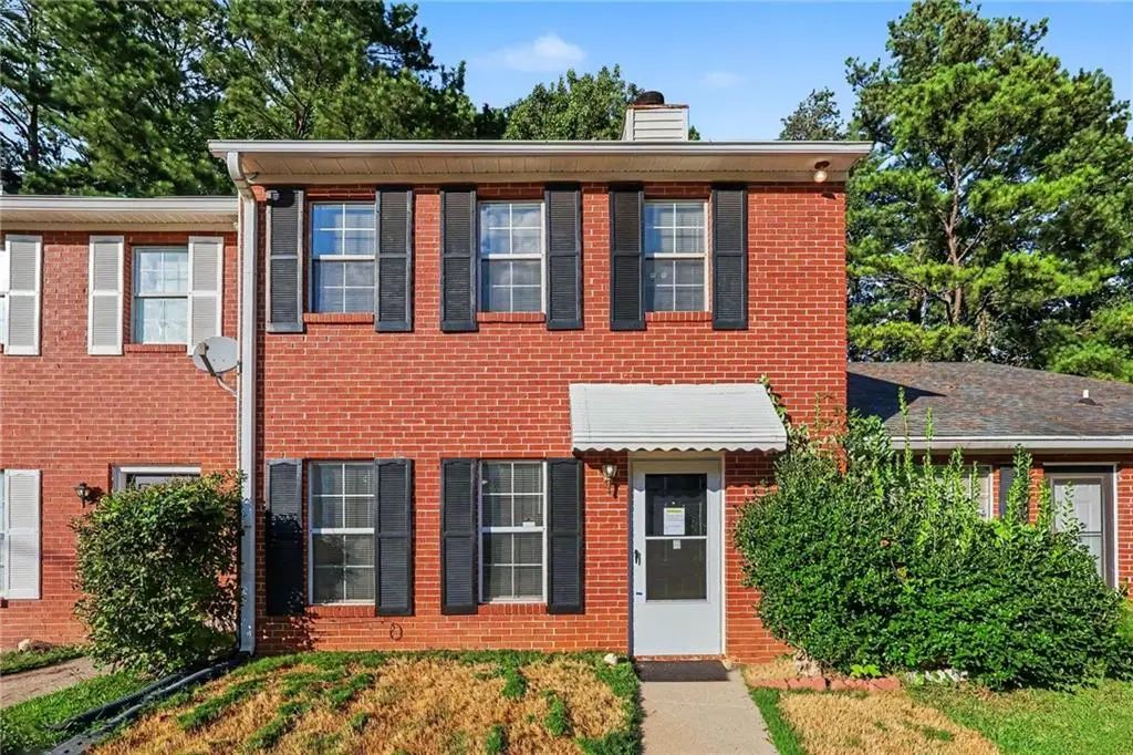 907 Joseph Club Drive Sw, Mableton