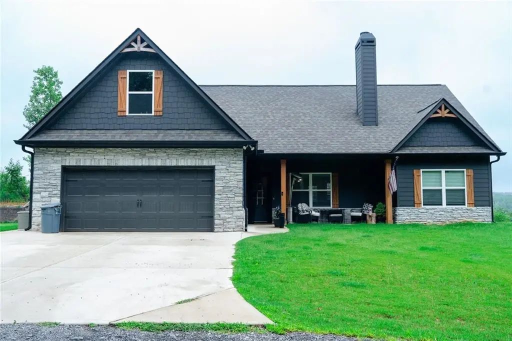 4951 Nebo Road, Hiram