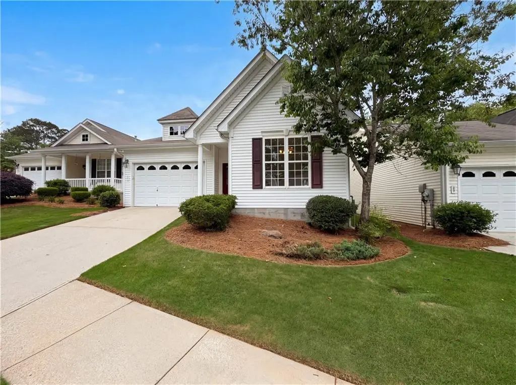 64 Garden Grove, Newnan