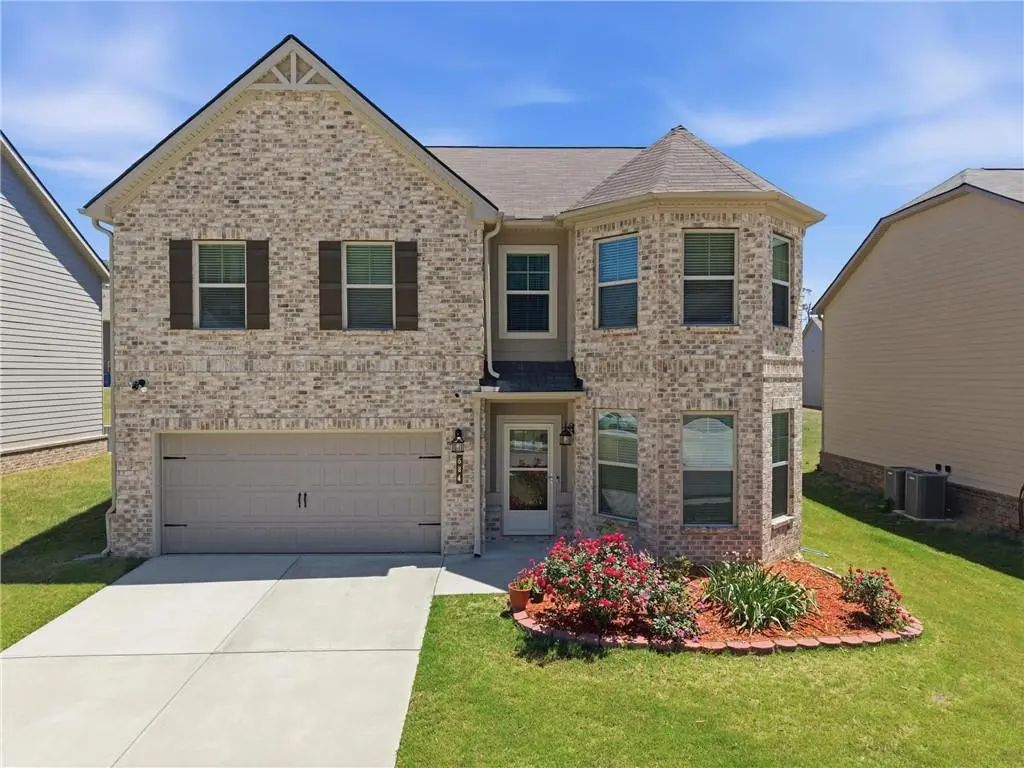 684 Lakehaven Lane, Loganville