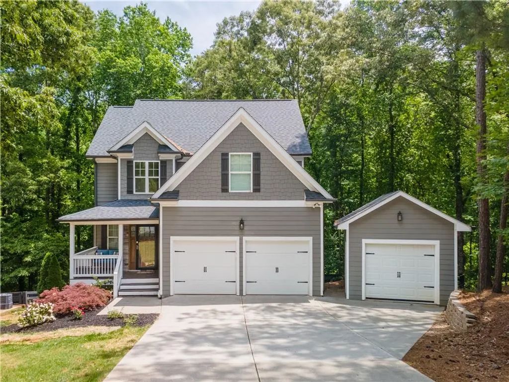 46 Longview Drive, Dawsonville