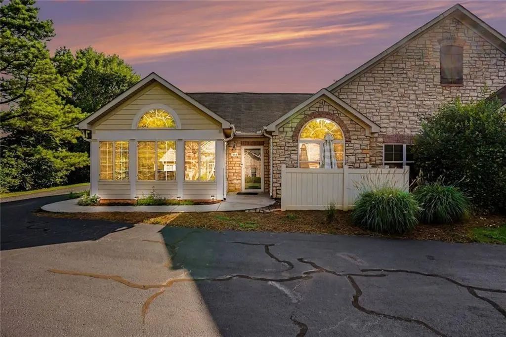 416 Kenley Court, Mcdonough