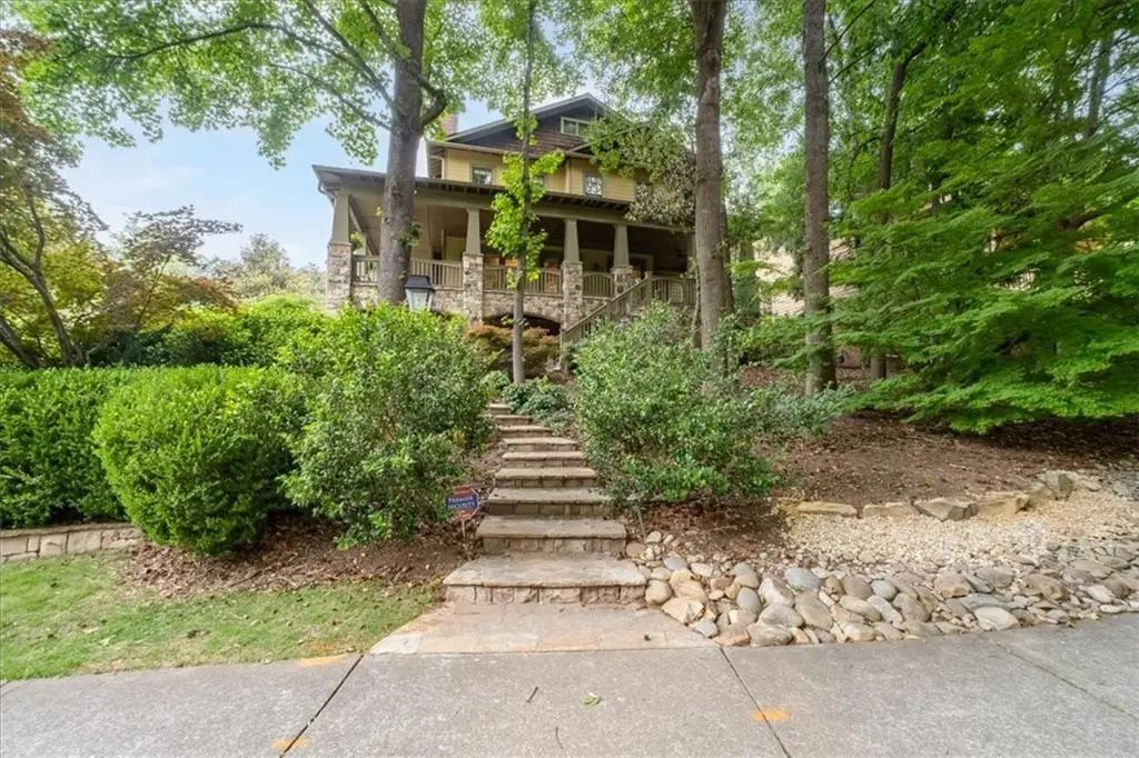 1370 Rock Springs Circle Ne, Atlanta