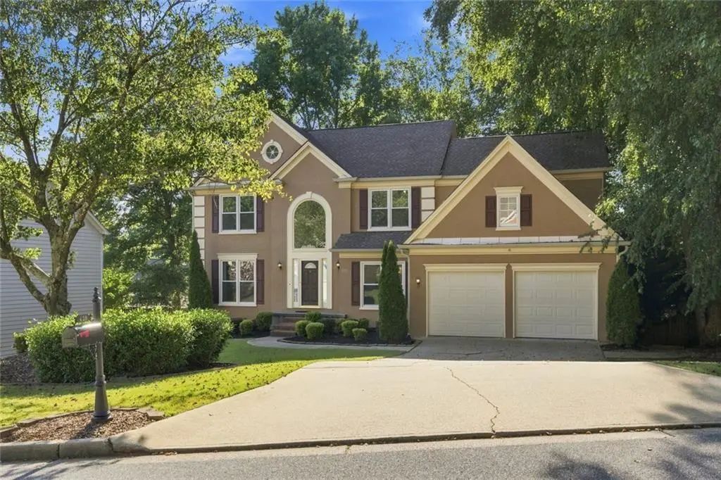 425 Fairford Lane, Duluth