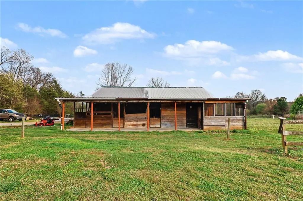 151 Sugar Hill Road Ne, Rydal