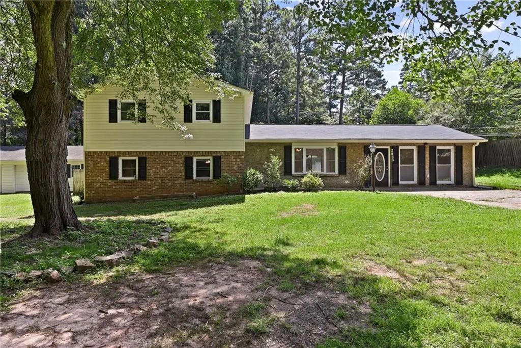 2933 E Howell Drive, Lawrenceville
