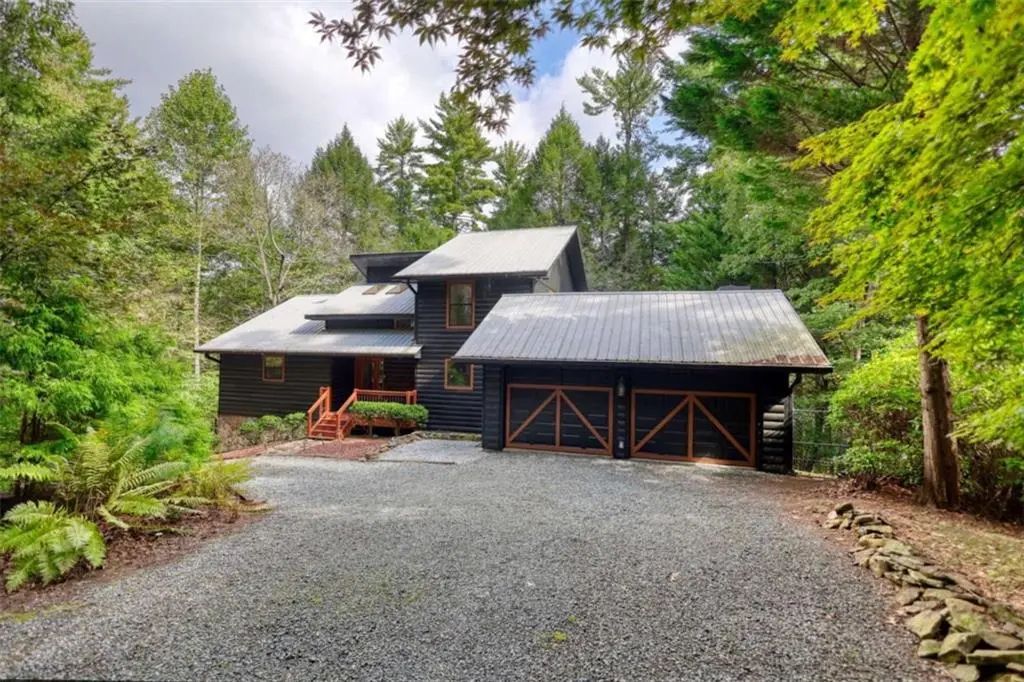 450 Flat Creek Circle, Blue Ridge