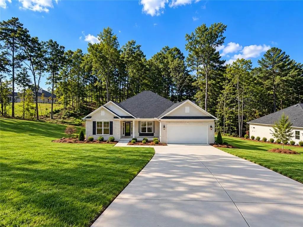3364 Siena Place, Douglasville