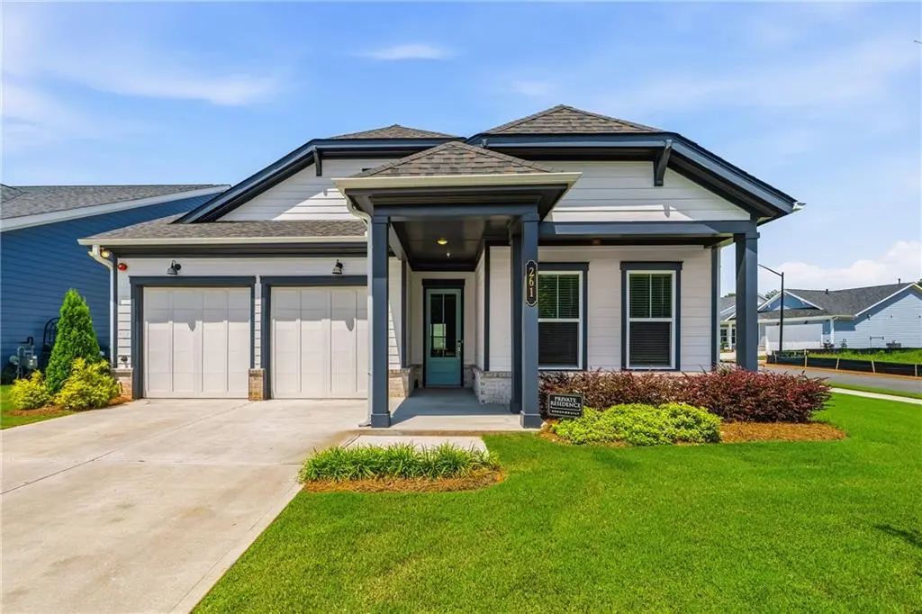 261 Vinca Circle Nw, Kennesaw