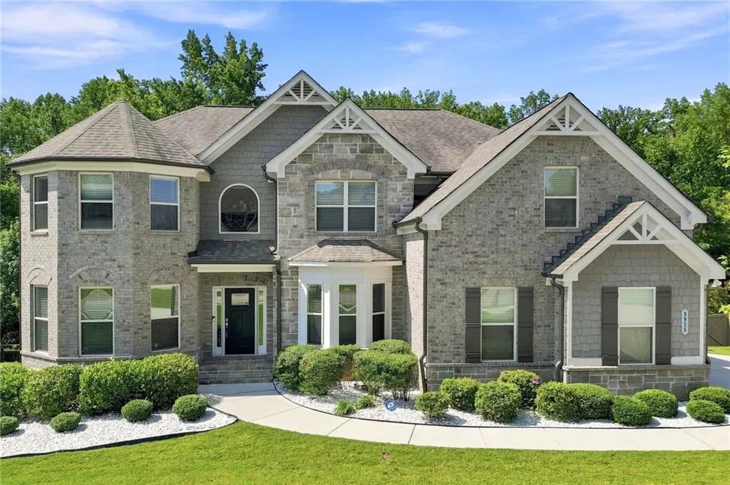 3925 Amberhill Circle, Cumming