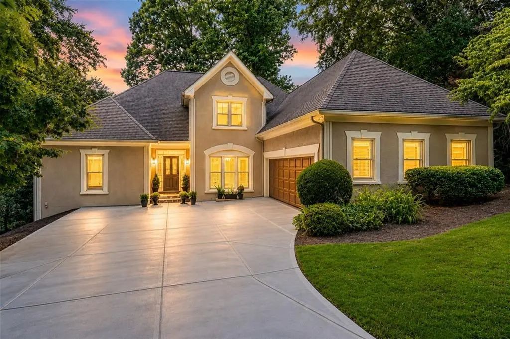 5640 Sandown Way, Johns Creek