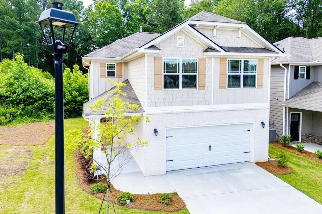 205 Vineyard Walk, Carrollton