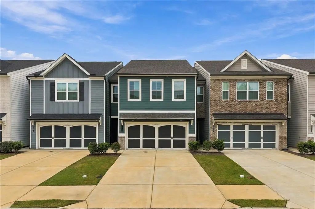 5313 Melbourne Lane, Flowery Branch