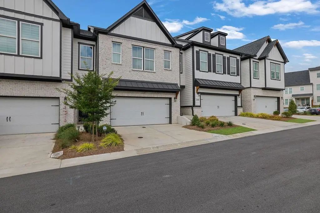 1245 Wintergreen Way, Cumming