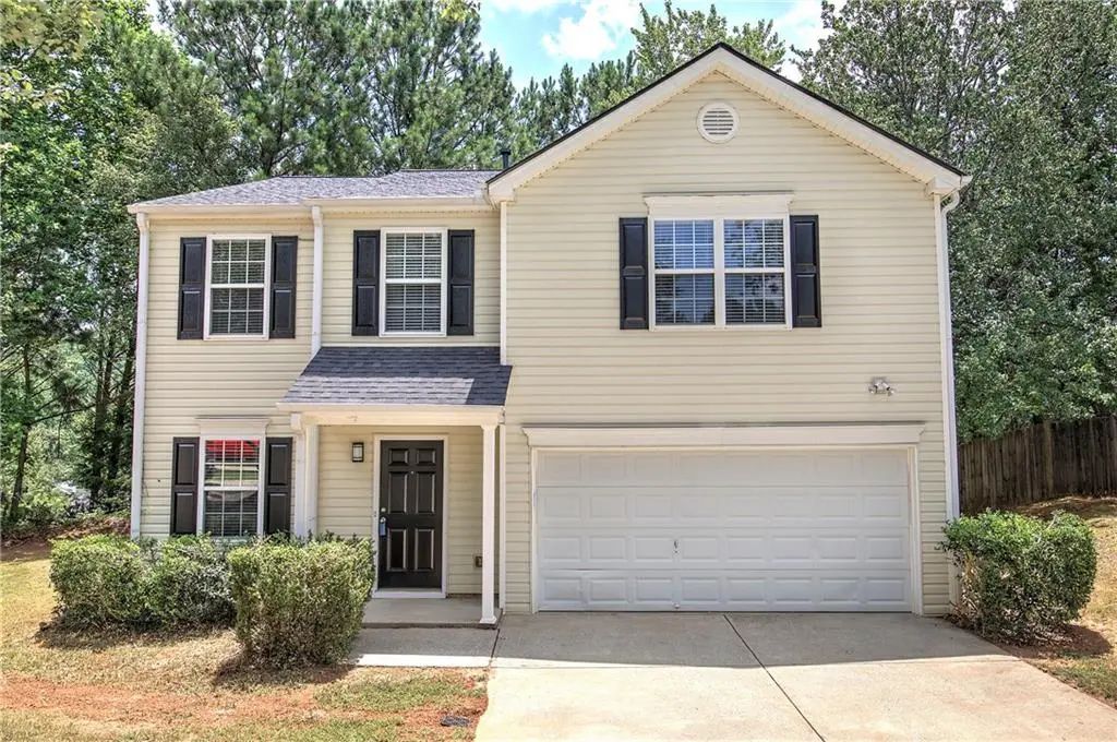 608 Red Oak Court, Canton