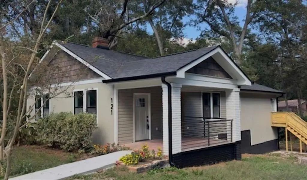 121 Orchard Street, Fairburn