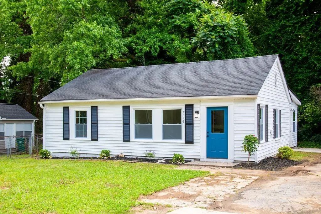 2266 Old Spring Road Se, Smyrna