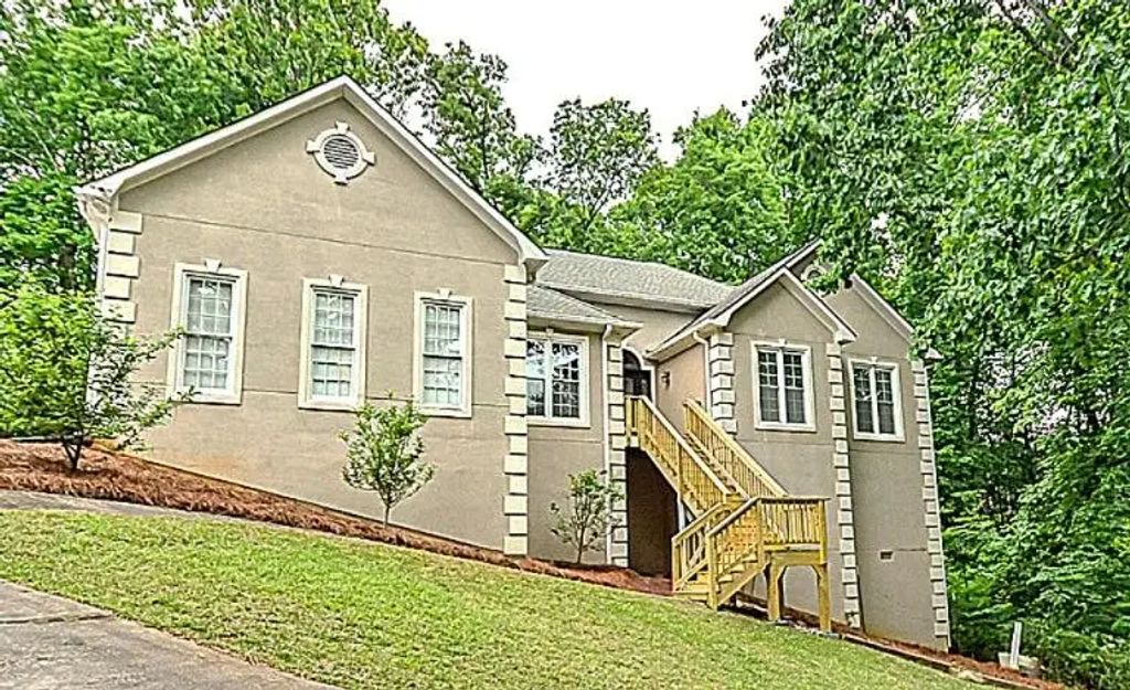 114 Due West Street, Dallas