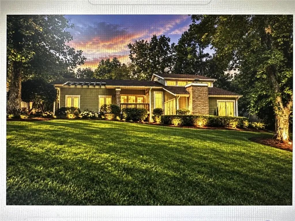 6838 Springwood Drive, Douglasville