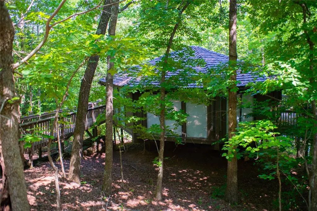 40 Treetopper Lane, Jasper