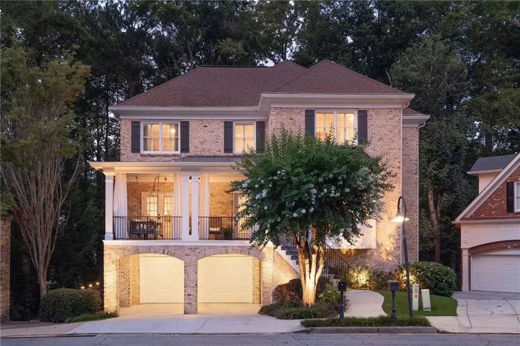 1166 Fairway Gardens Ne, Brookhaven