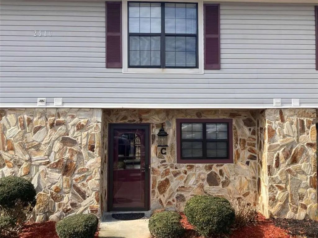 2510 Hidden Cove Court, Gainesville