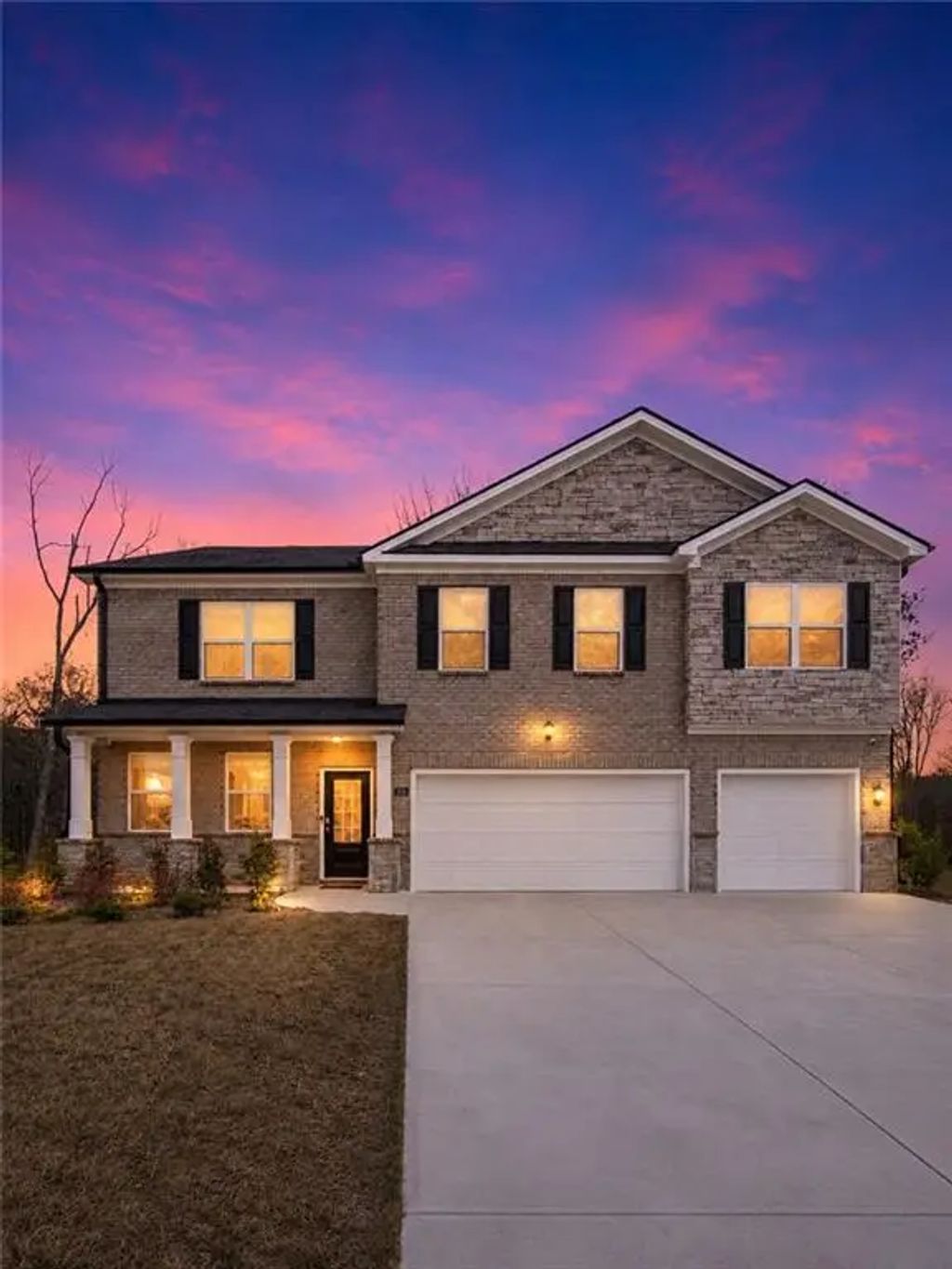 379 Blue Juniper Circle, Loganville
