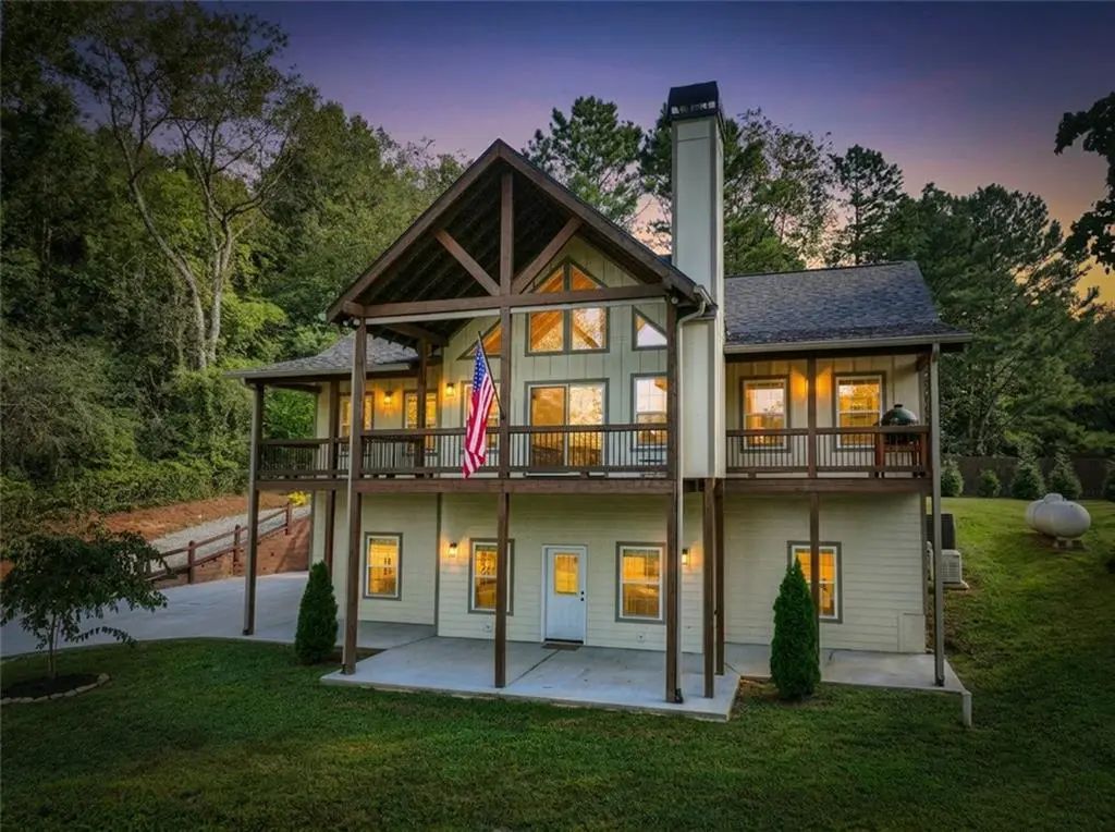 236 Ivy Drive, Ellijay