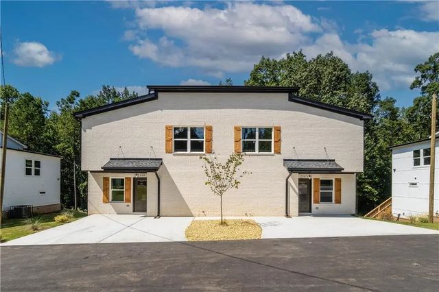 2389 Highpoint Road, Snellville