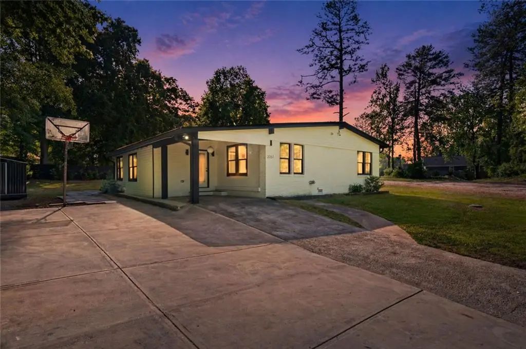 2061 Shady Lane, Tucker