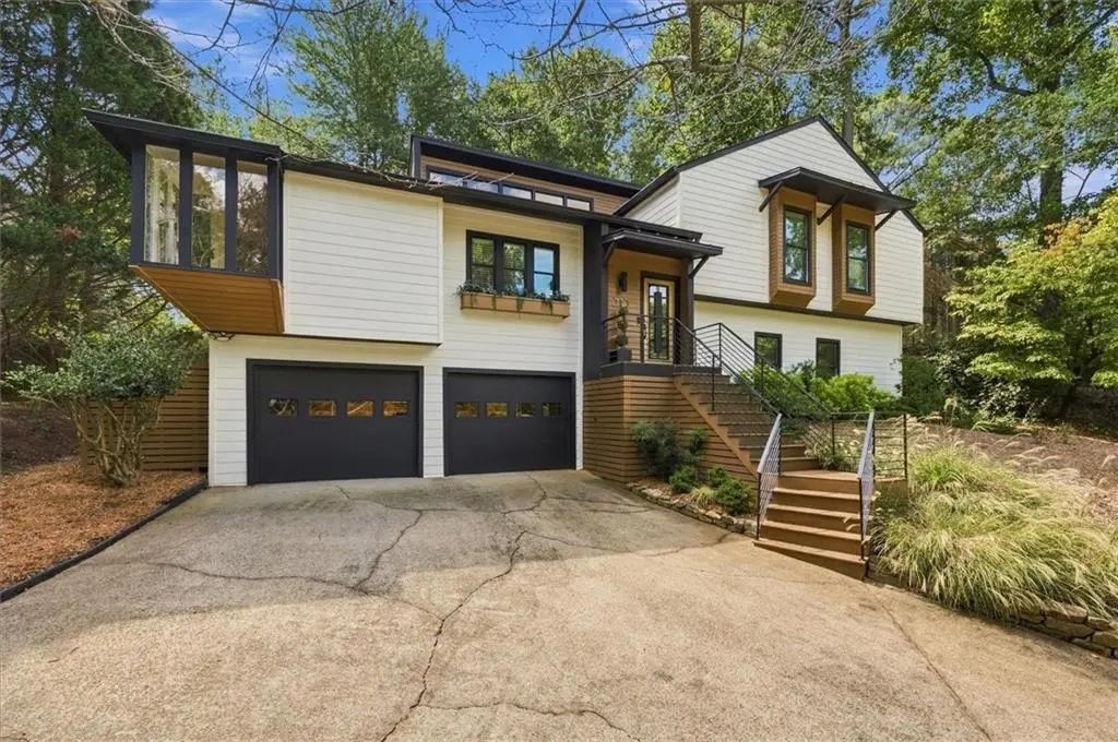 515 Silver Pine Trail, Roswell