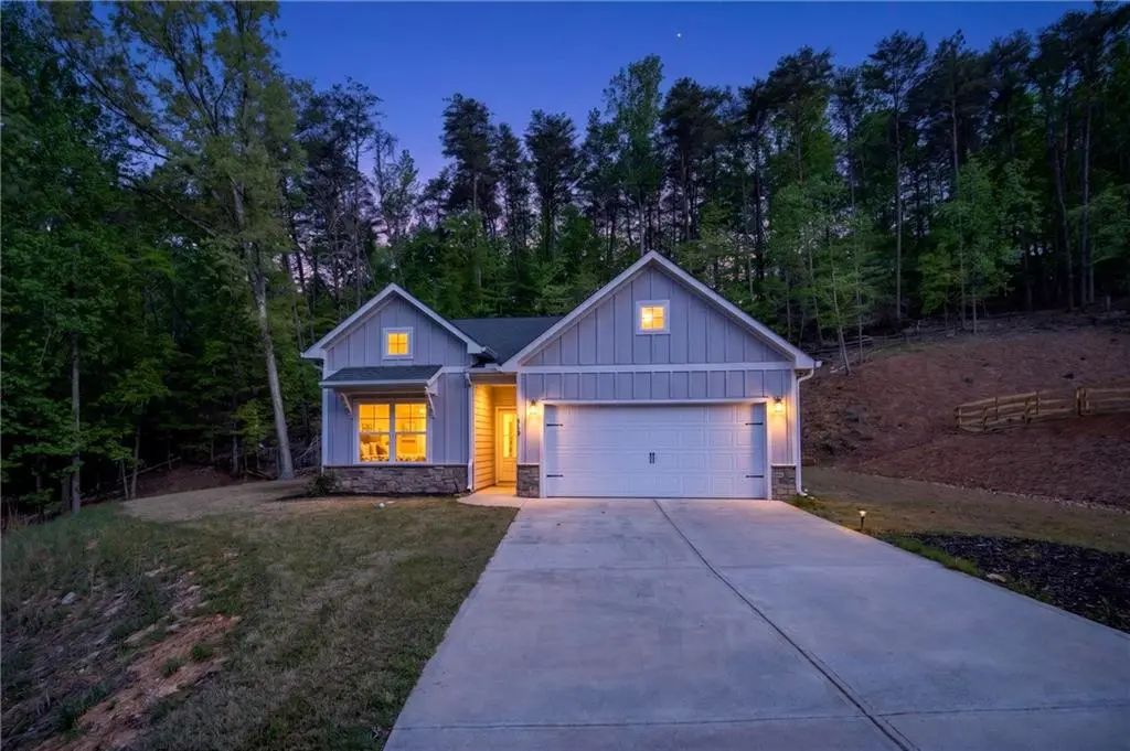 118 Cherokee Drive, Waleska