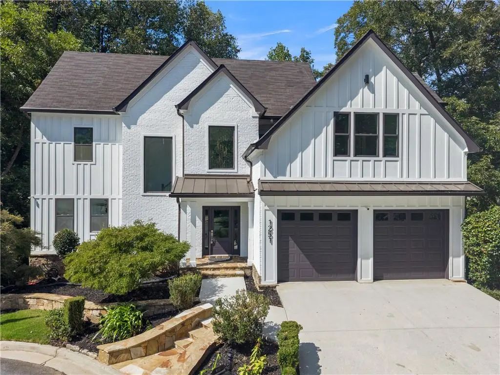 1251 Brookhaven Hideaway Court Ne, Atlanta