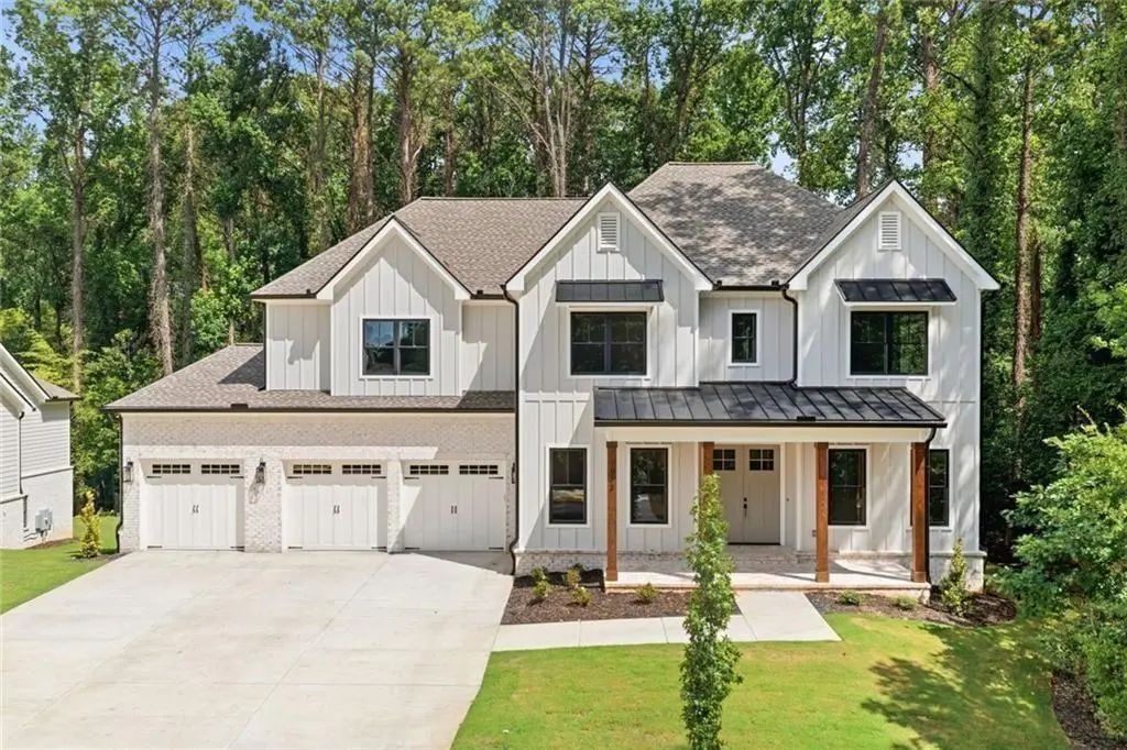 1992 Highgrove Court, Atlanta