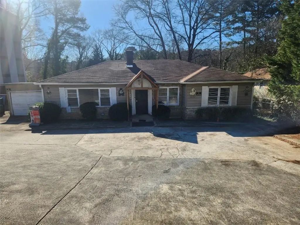 1909 Flat Shoals Road Se, Atlanta