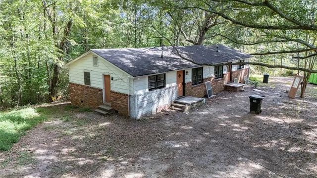3819 Ne Hamilton Mill Lane, Buford