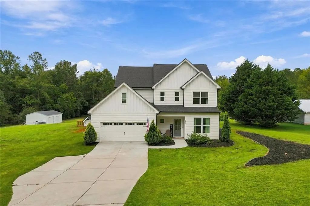 201 Strickland Drive, Dawsonville