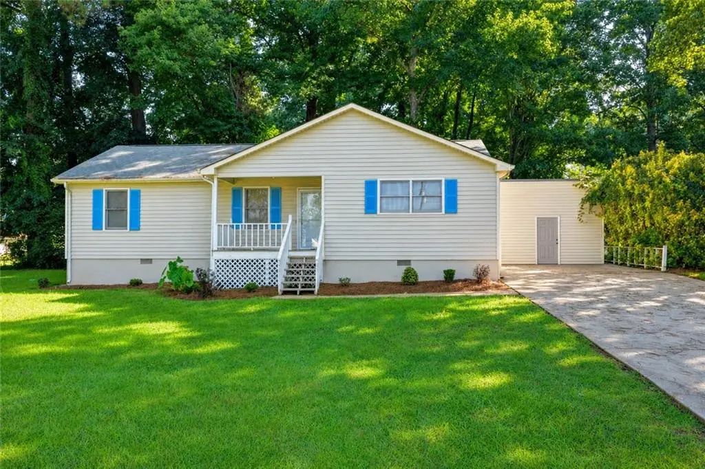 5211 Ponderosa Farm Road, Gainesville