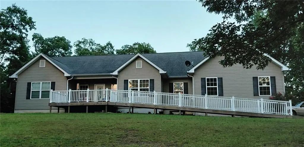 1330 Heads Ferry Road, Cornelia