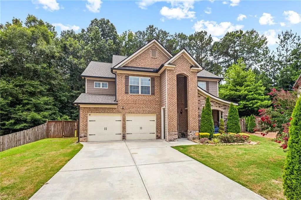 6700 Oak Hill Place, Fairburn