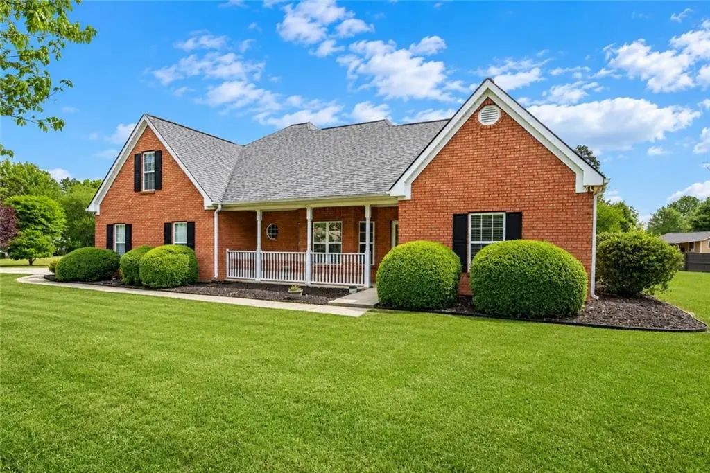 3057 Biltmore Woods Drive, Buford