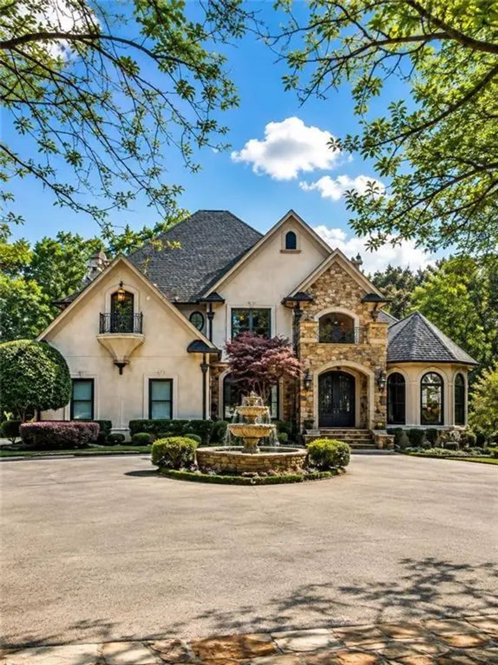 810 Moss Creek Plantation, Duluth