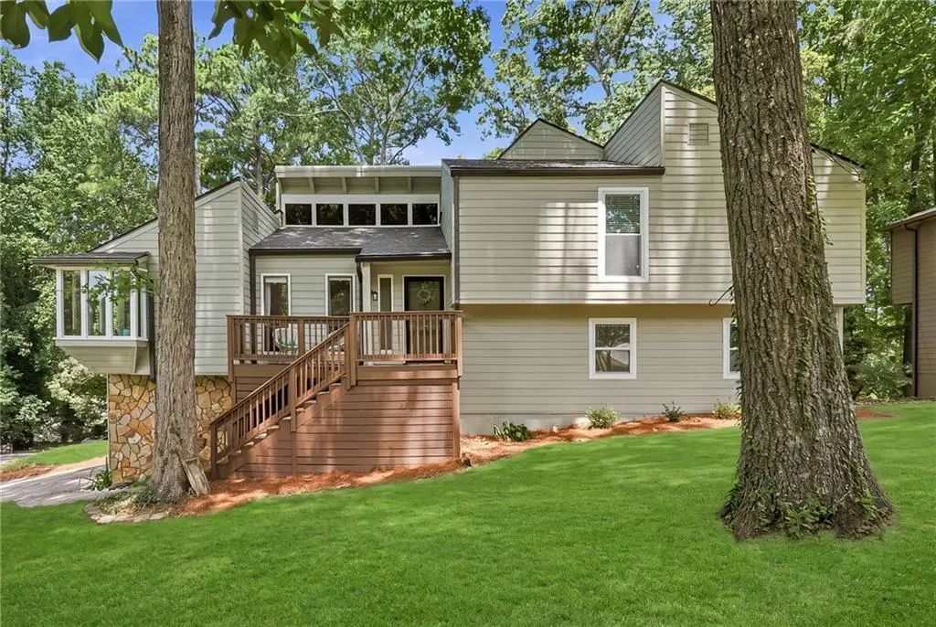 3372 Woodrun Trail, Marietta