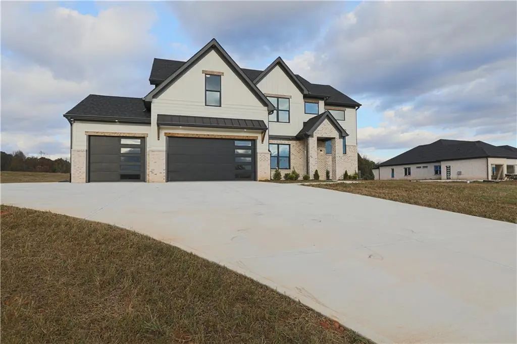 1341 Wheeler Creek Road, Maysville