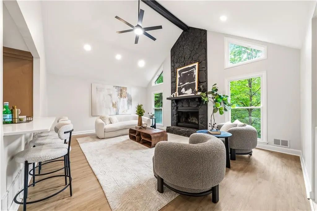 85 Geraldine Drive Se, Smyrna