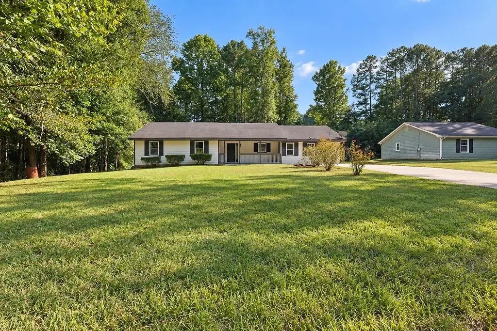 190 Mountain View Circle, Covington