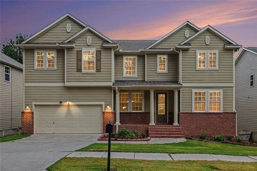 6195 Park Leaf Walk, Buford