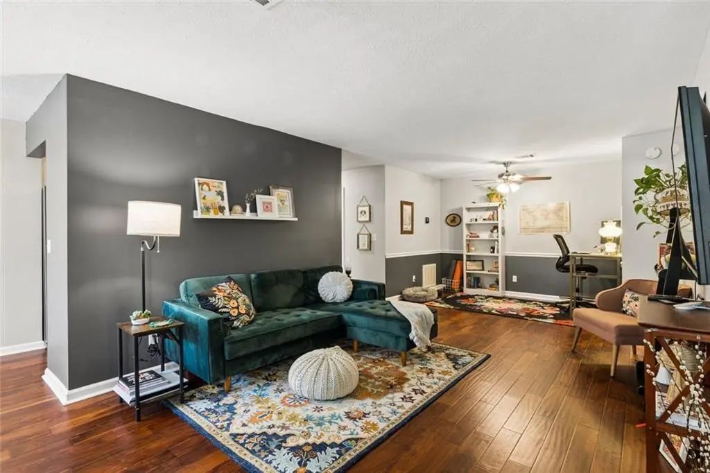 804 Peachtree Forest Avenue, Peachtree Corners