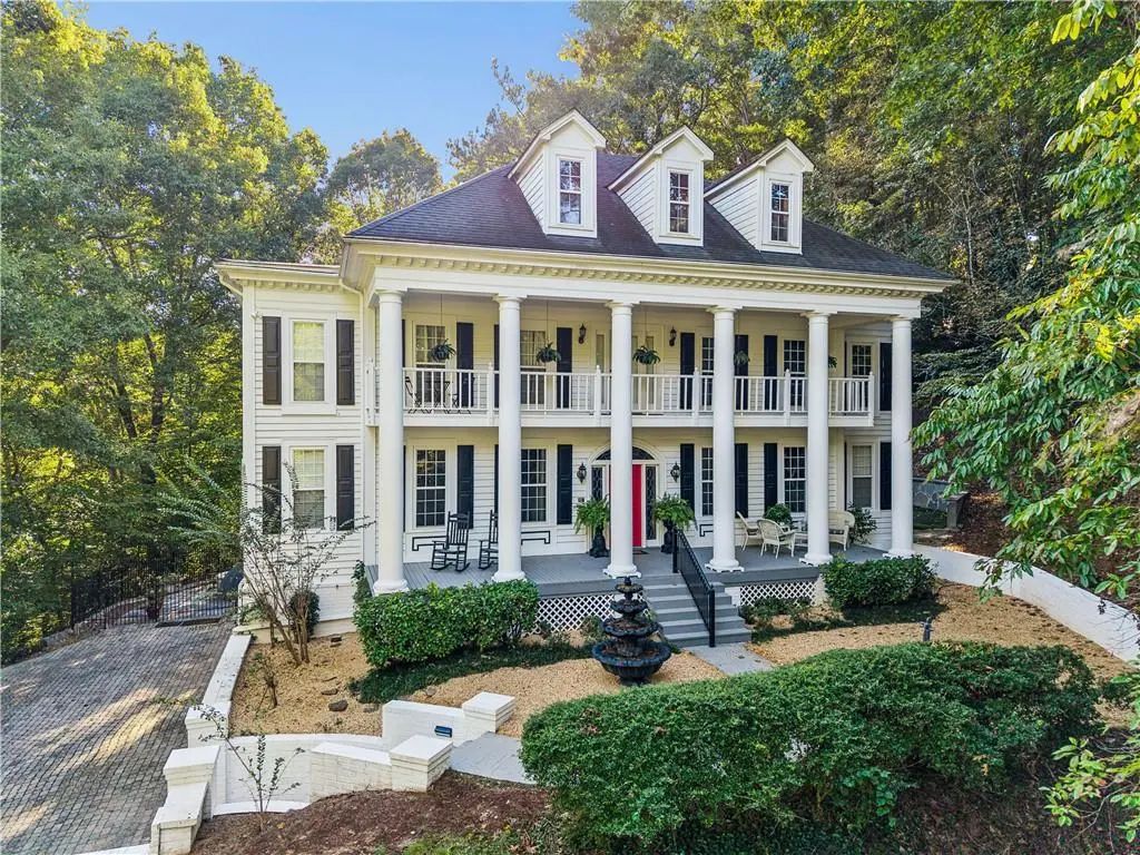 9035 River Run, Atlanta
