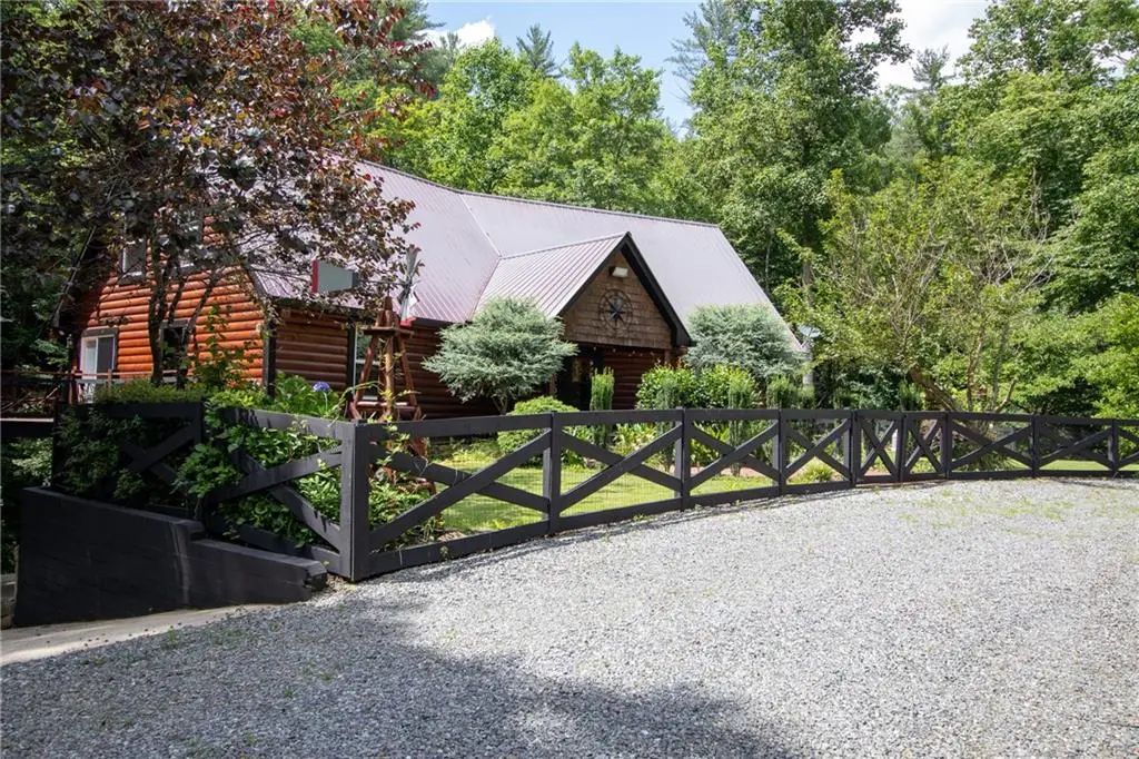 312 Learh Lane, Ellijay